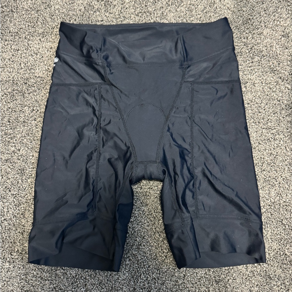 TYR triathlon short-still in plastic
